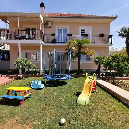 Apartments For Families With Children Vodice - 4181 Apartment Vodice