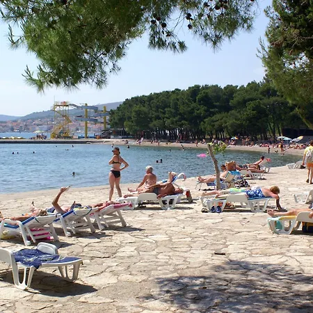 Apartment Apartments For Families With Children Vodice - 4181